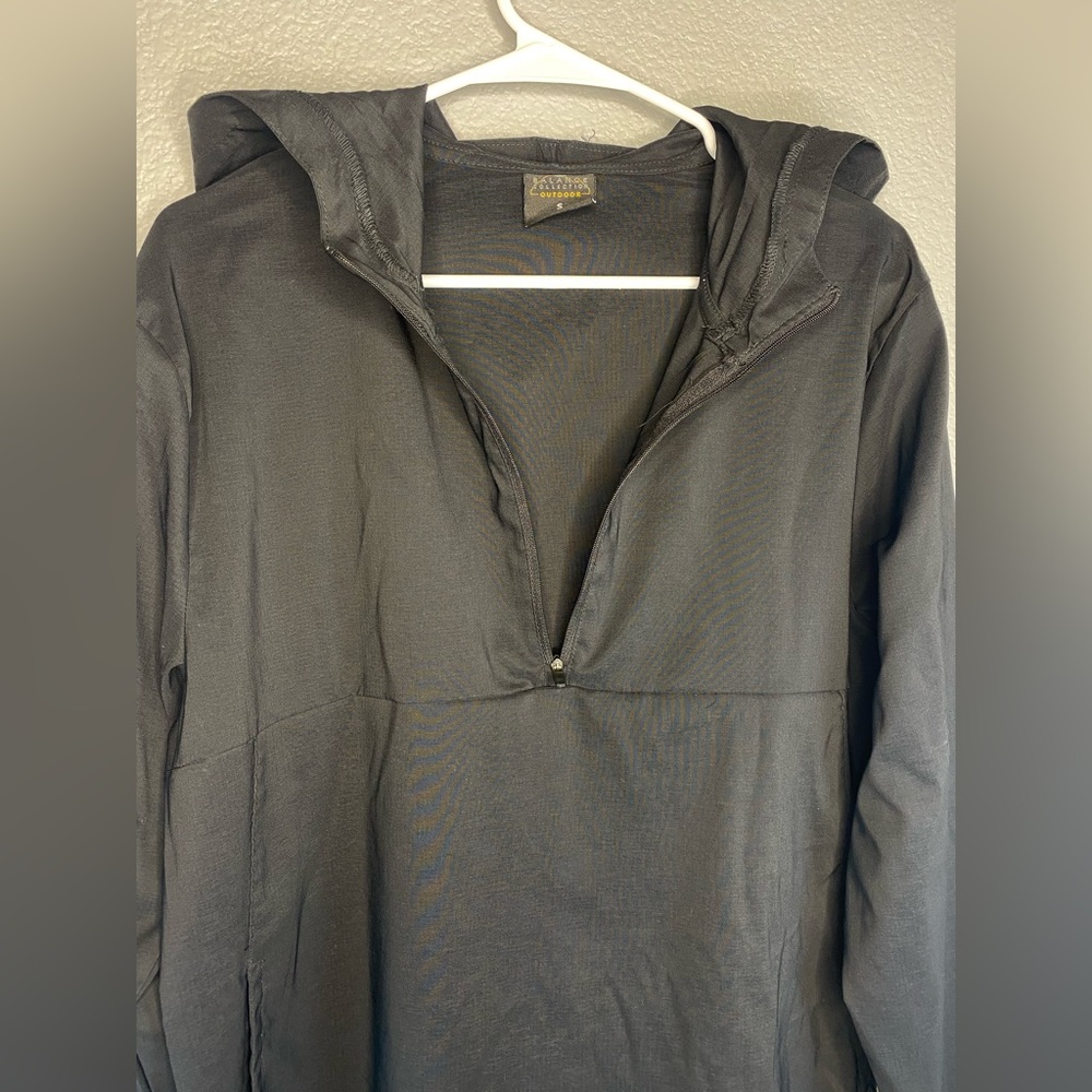 Balance Collection Outdoor Windbreaker Jacket - Picture 4 of 6